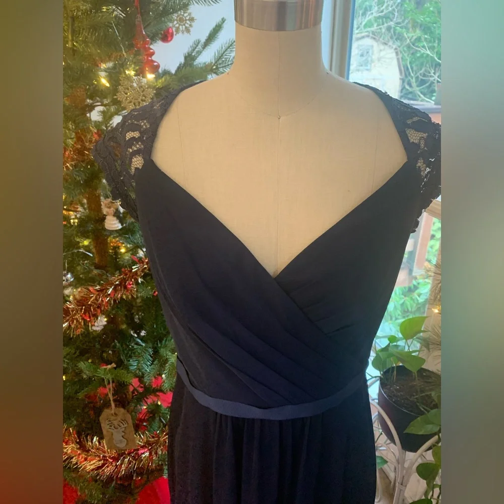David’s Bridal Formal Gown - Picture 3 of 6